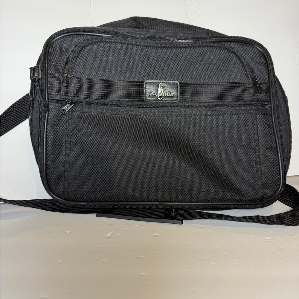 Atlantic Vintage Tapestry Duffle Bag Weekender Travel Luggage Black